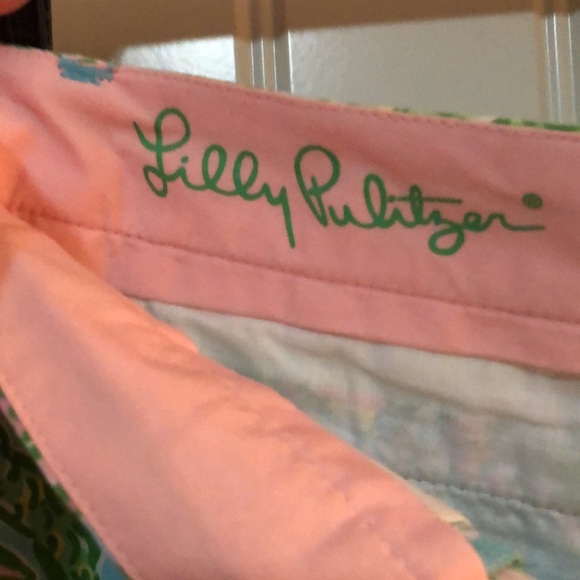 Lilly Pulitzer size 8 Avenue shorts - Picture 2 of 4